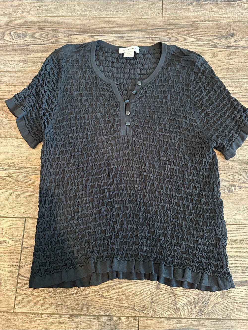 Club Monaco Smocked Black Short-Sleeve Textured Henley Top Large